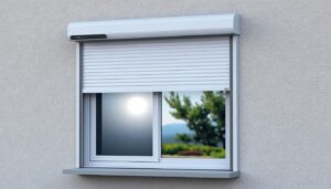 Image mise en avant pour Pourquoi choisir un volet à énergie solaire pour équiper votre habitation